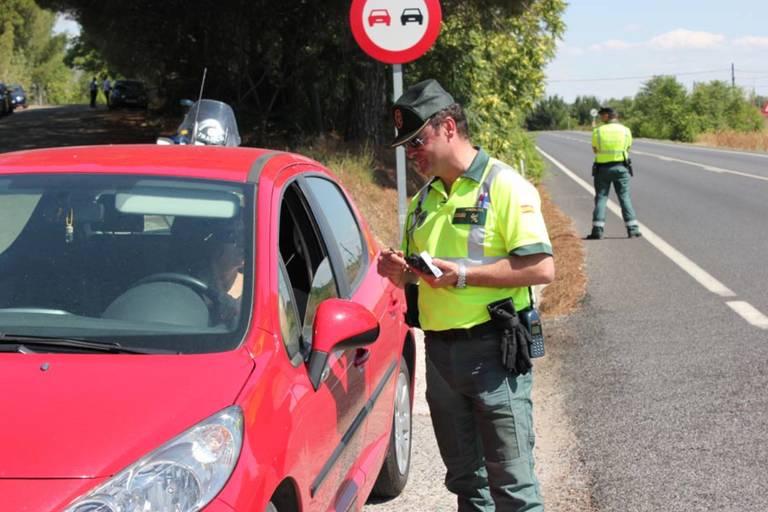 policía