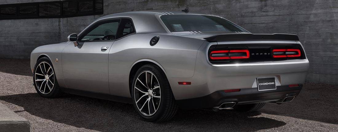 dodge-challenger-l-02.jpg