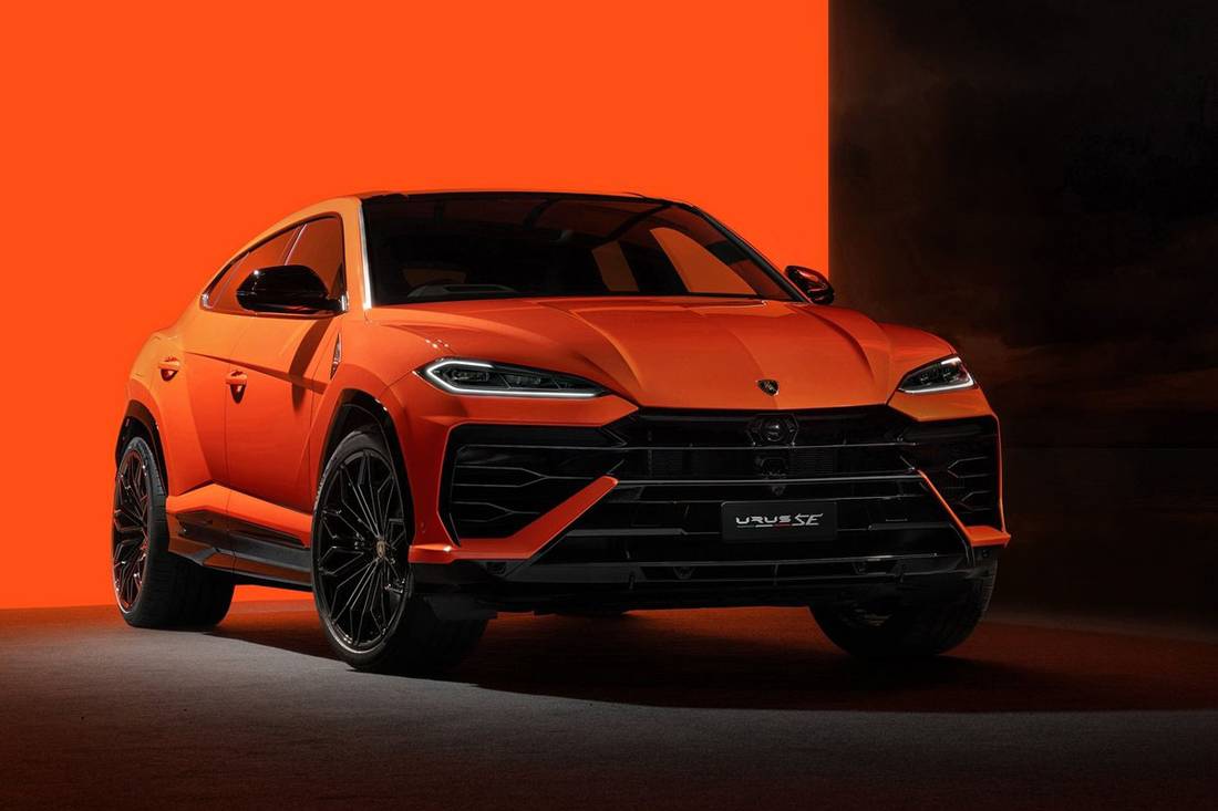 Lamborghini-Urus-SE-2025 (9)