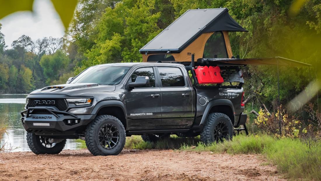 hennessey-mammoth-overland-graphite-Print-1s