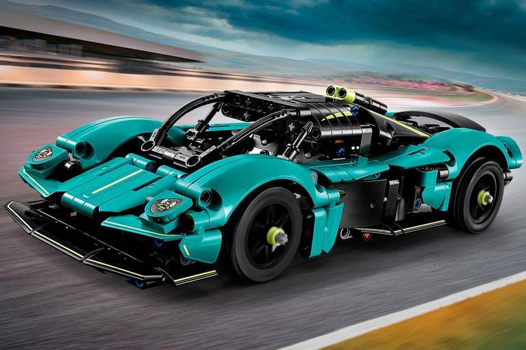aston-martin-valkyrie-lego-2025 (1)