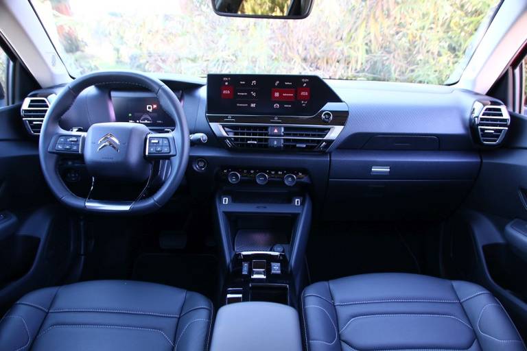 interior-citroen-c4-2021 (18)