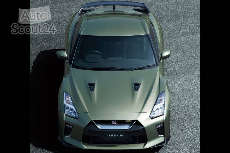 Nissan-GT-R T-spec-2022-1600-15