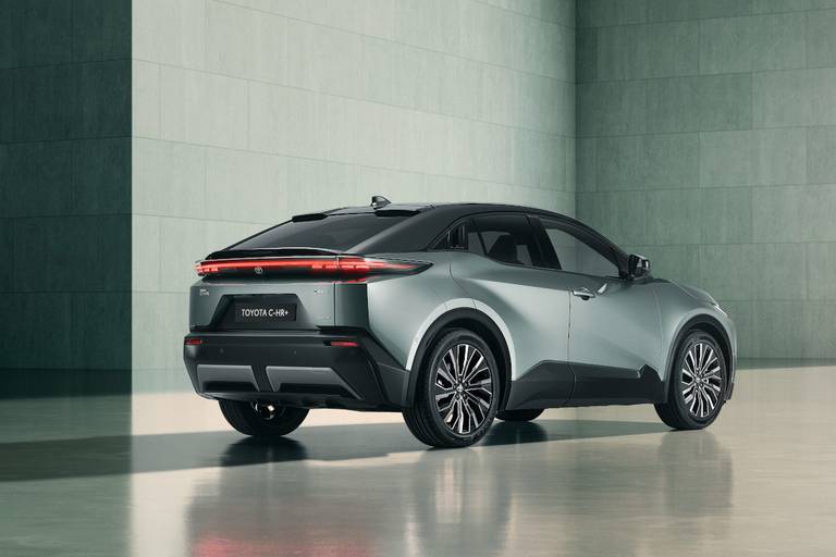 toyota-c-hr+-2025 (5)